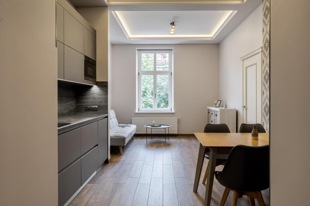 Inshiapartments On Kovzhuna Str Lwów Zewnętrze zdjęcie