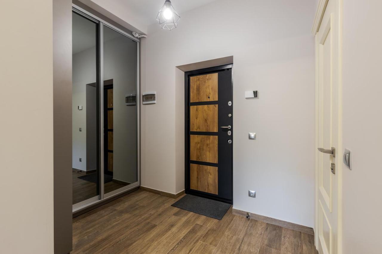 Inshiapartments On Kovzhuna Str Lwów Zewnętrze zdjęcie